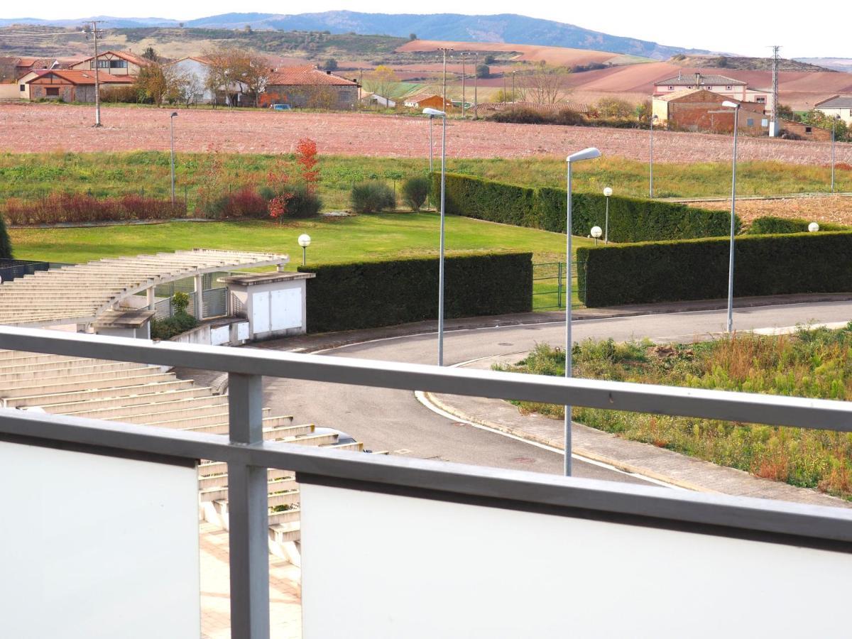Apartamento Golf Buenas Vistas Cirueña Exterior foto